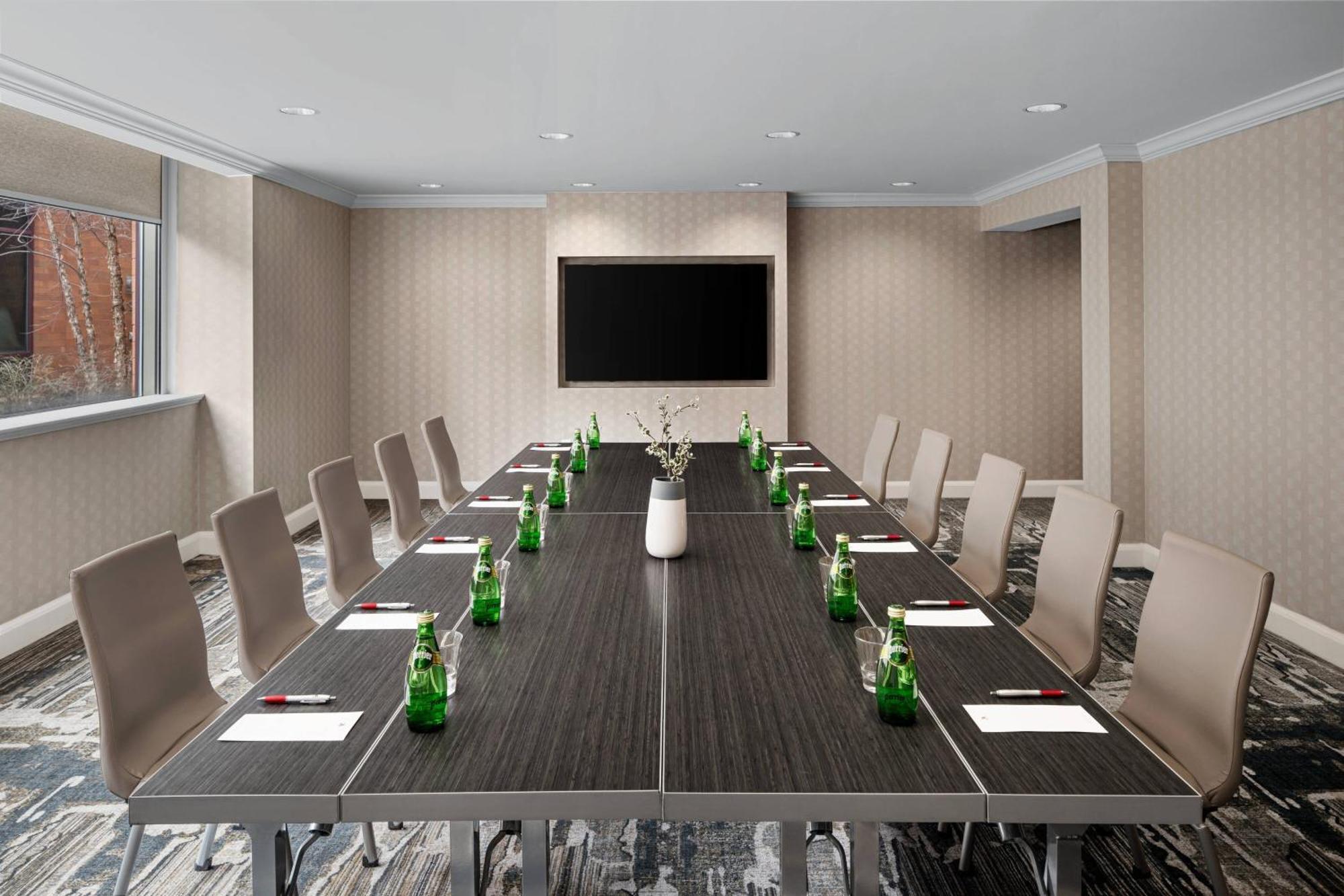 Cleveland Marriott East Hotell Warrensville Heights Eksteriør bilde